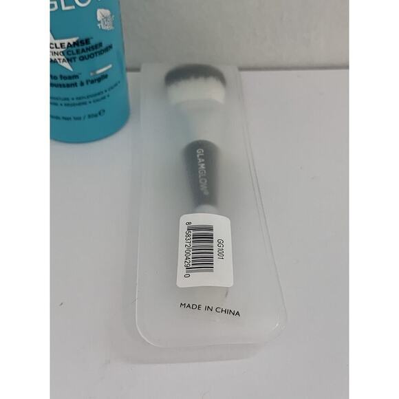 GLAMGLOW Thirstycleanse Mud to Foam Cleanser 1oz 30ml Travel Sz Mask Brush NEW - Picture 4 of 6